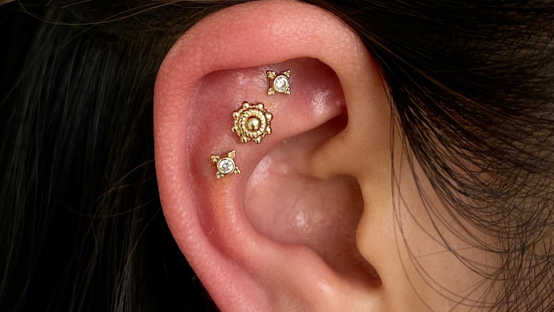 Rose Body Piercing