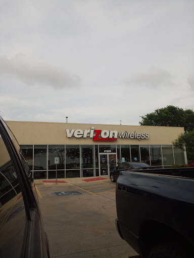 Cell Phone Store «Verizon», reviews and photos, 9705 Research Blvd d, Austin, TX 78759, USA