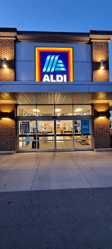 Supermarket «ALDI», reviews and photos, 3025 Iowa St, Lawrence, KS 66046, USA
