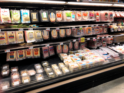 Grocery Store «Hannaford Supermarket», reviews and photos, 1127 North Ave Suite 11, Burlington, VT 05408, USA