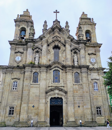 Avaliações doBasílica dos Congregados em Braga - Igreja