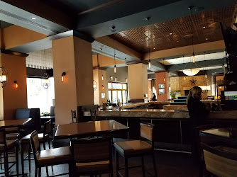 Oro Restaurant & Bar