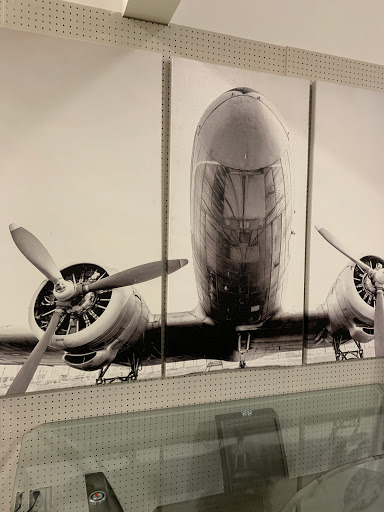 Furniture Store «Value City Furniture», reviews and photos, 5701 Mercury Dr, Dearborn, MI 48126, USA