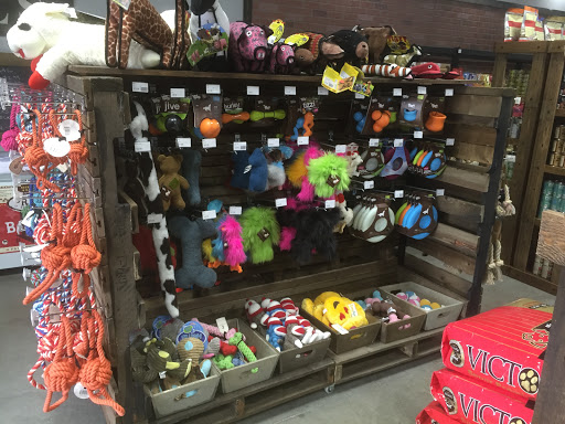 Pet Supply Store «The Animal Park Marketplace», reviews and photos, 744 W Riverdale Rd, Riverdale, UT 84405, USA