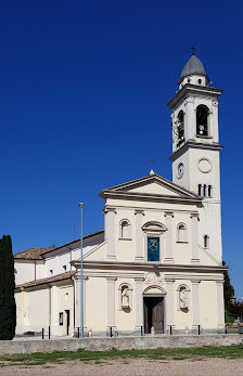 Chiesa Parrocchiale di Santa Maria Assunta Via Umberto I, 27053 Lungavilla PV, Italia