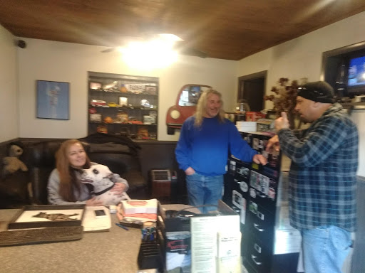 Used Car Dealer «Bonalle Auto Sales and Repair», reviews and photos, 501 E Penn Ave, Cleona, PA 17042, USA