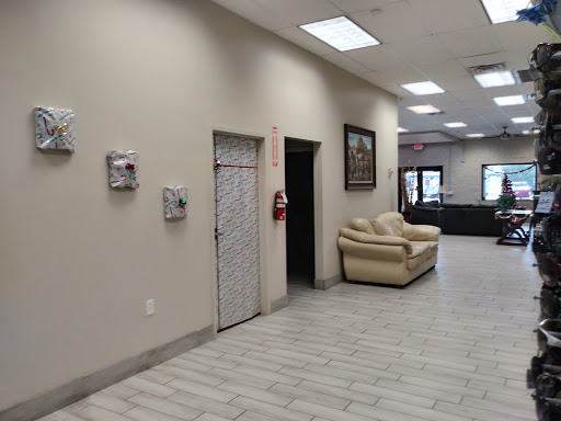 Car Wash «Superior Mermaid Car Wash», reviews and photos, 1750 Northpark Dr, Kingwood, TX 77339, USA