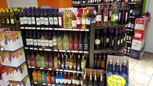 Liquor Store «Logan Square Liquor Shoppe», reviews and photos, 208 Armory Dr, Russellville, KY 42276, USA