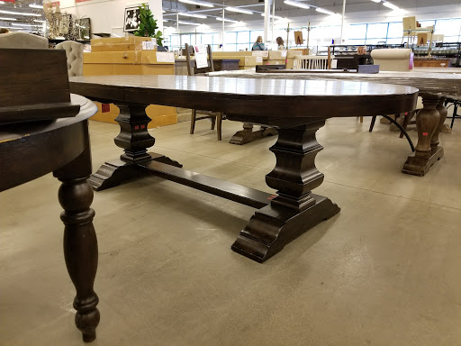 Outlet Mall «Tanger Outlet Riverhead», reviews and photos, 200 Tanger Mall Dr, Riverhead, NY 11901, USA