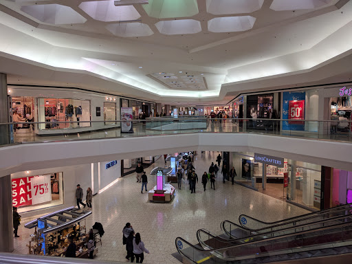 Shopping Mall «Stamford Town Center», reviews and photos, 100 Greyrock Pl, Stamford, CT 06901, USA
