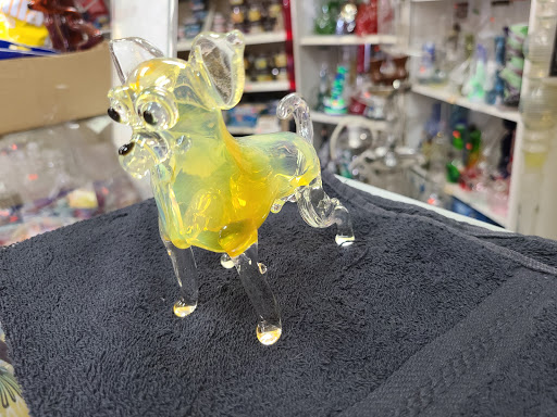 Tobacco Shop «Smoke N Stuff», reviews and photos, 4332 W Thunderbird Rd, Glendale, AZ 85306, USA