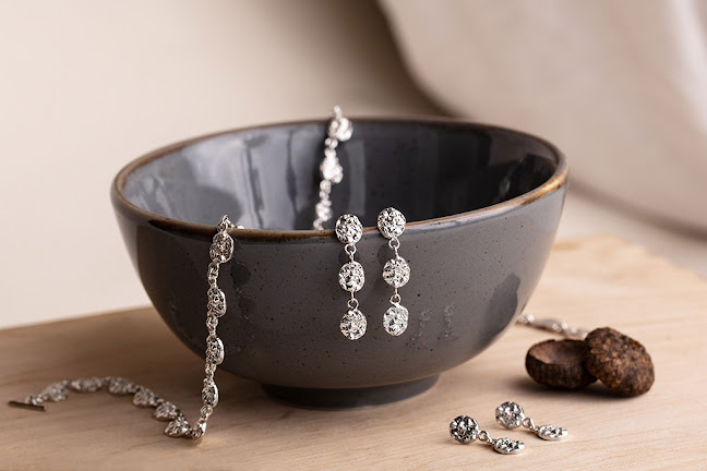 Reviews of Jane Orton Jewellery in Derby - Jewelry