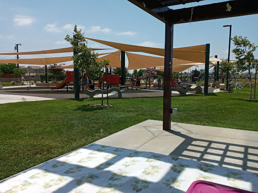 Park «Larwin Park», reviews and photos, 6150 Ball Rd, Buena Park, CA 90620, USA