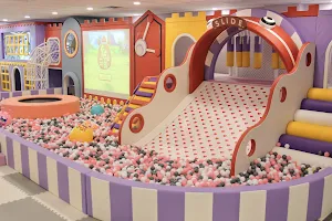 The Littles Play Cafe image