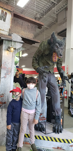 Clothing Store «Old Navy», reviews and photos, 13915 20th Ave, College Point, NY 11356, USA