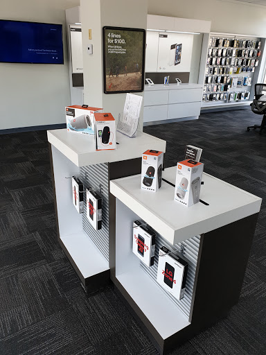 Verizon Authorized Retailer - TCC