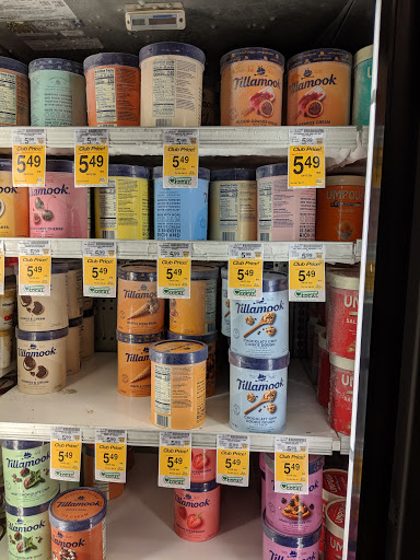 Grocery Store «Safeway», reviews and photos, 138 W Ellendale Ave, Dallas, OR 97338, USA