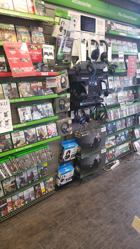 Video Game Store «GameStop», reviews and photos, 3 Xavier Dr, Yonkers, NY 10704, USA