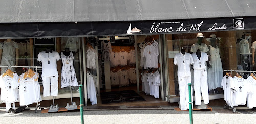 Magasin de vêtements Blanc du Nil Lourdes