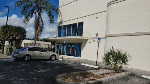 Self-Storage Facility «Public Storage», reviews and photos, 8300 N University Dr, Pompano Beach, FL 33321, USA