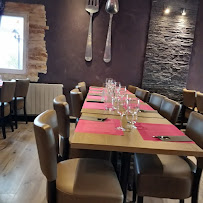 Atmosphère du Restaurant Les Ponts d'Ouve à Carentan-les-Marais - n°11