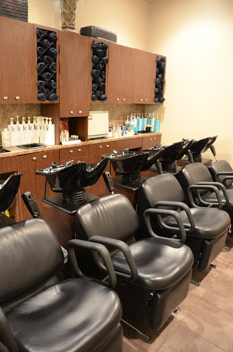 Hair Salon «Michael Graham Salon and Spa», reviews and photos, 2860 Showplace Dr SUITE 112, Naperville, IL 60564, USA