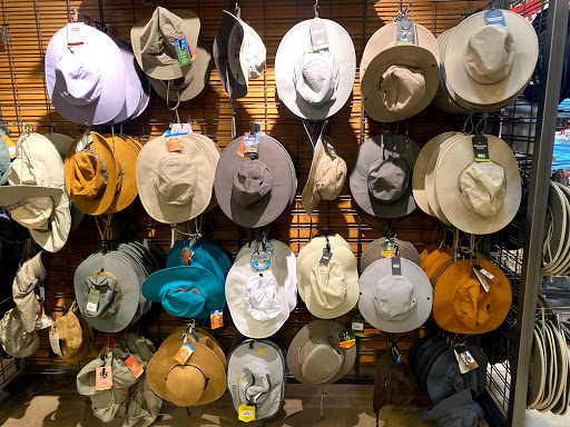 Camping Store «REI», reviews and photos, 1703 S Brentwood Blvd, Brentwood, MO 63144, USA