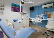 Clinica Dental El Camison Drs. Giuffrida en Playa de la Américas