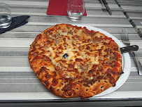 Pizza du Restaurant Pizzeria Le Cardinal à Vizille - n°4
