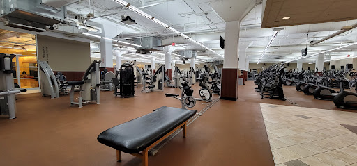 Gym «LA Fitness», reviews and photos, 6200 Little River Turnpike, Alexandria, VA 22312, USA