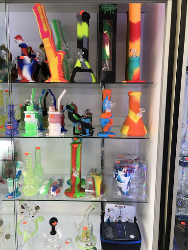 Tobacco Shop «Stardust Smoke Shop», reviews and photos, 8011 Archibald Ave, Rancho Cucamonga, CA 91730, USA