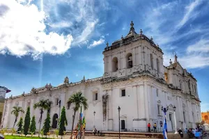 Catedral De Leon Nicaragua image