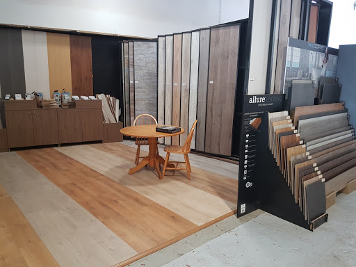 puertas automaticas Terres Mataró 2007 S L - Venta de Parquets en Mataró