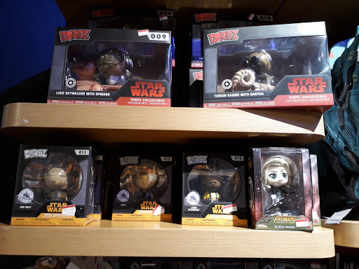 Toy Store «Disney Store», reviews and photos, 108 N State St, Chicago, IL 60602, USA