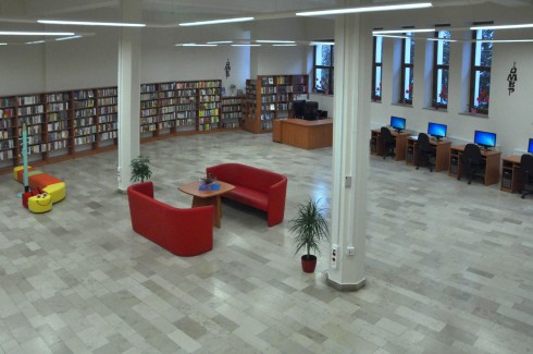 Opinii despre Miejska Biblioteka Publiczna im. H. Łopacińskiego Filia nr 37 în Lublin - Biblioteka