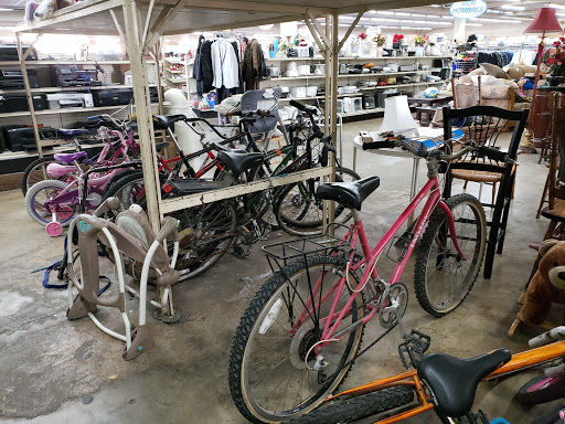 Thrift Store «VALUE VILLAGE Thrift Store», reviews and photos, 9334 Alondra Blvd, Bellflower, CA 90706, USA