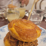 Photo n°1 de l'avis de Florent.e fait le 27/08/2023 à 16:22 sur le restaurants Aupa Caminito - Burger croissant à Paris