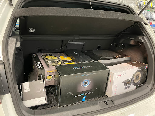 Auto Parts Store «Safe & Sound Mobile Electronics», reviews and photos, 8104 Sudley Rd, Manassas, VA 20109, USA