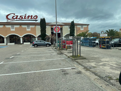 Casino Supermarché à Bormes-les-Mimosas