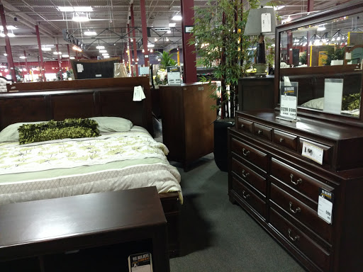 Furniture Store «The Dump Furniture Outlet», reviews and photos, 1800 East Dr, Oaks, PA 19456, USA