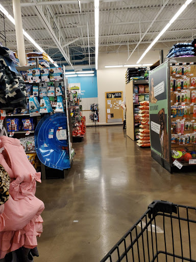 Pet Supply Store «Pet Supplies Plus», reviews and photos, 120 Sara Way, Belle Vernon, PA 15012, USA