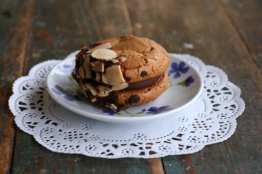 Bakery «Bonbonerie», reviews and photos, 2030 Madison Rd, Cincinnati, OH 45208, USA