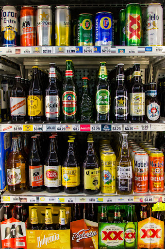 Grocery Store «Capital Market», reviews and photos, 1420 State St, Salem, OR 97301, USA