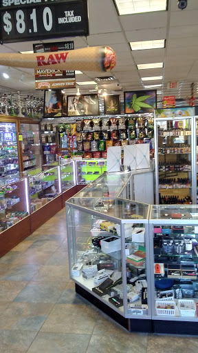 Tobacco Shop «Tobacco Shop», reviews and photos, 12475 Riverdale Blvd D, Coon Rapids, MN 55433, USA
