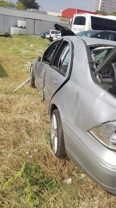 Photos of Poli-Auto