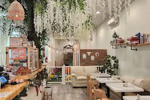 Nest Cafe & indoor playground image