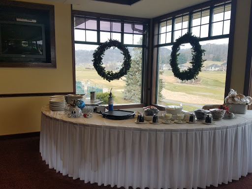 Country Club «La Crosse Country Club», reviews and photos, 300 Marcou Rd, Onalaska, WI 54650, USA