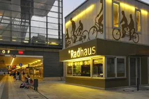 (B)RADHAUS - Imbiss in der Fahrradstation am Hbf Erfurt image