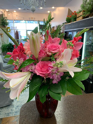 Florist «Artistic Floral», reviews and photos, 878 W Eads Pkwy, Lawrenceburg, IN 47025, USA