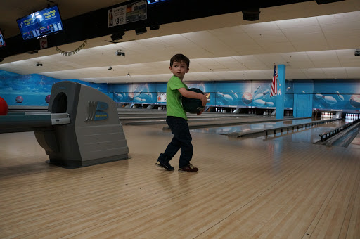 Bowling Alley «Tinley Park Bowling Lanes Inc», reviews and photos, 7601 183rd St, Tinley Park, IL 60477, USA